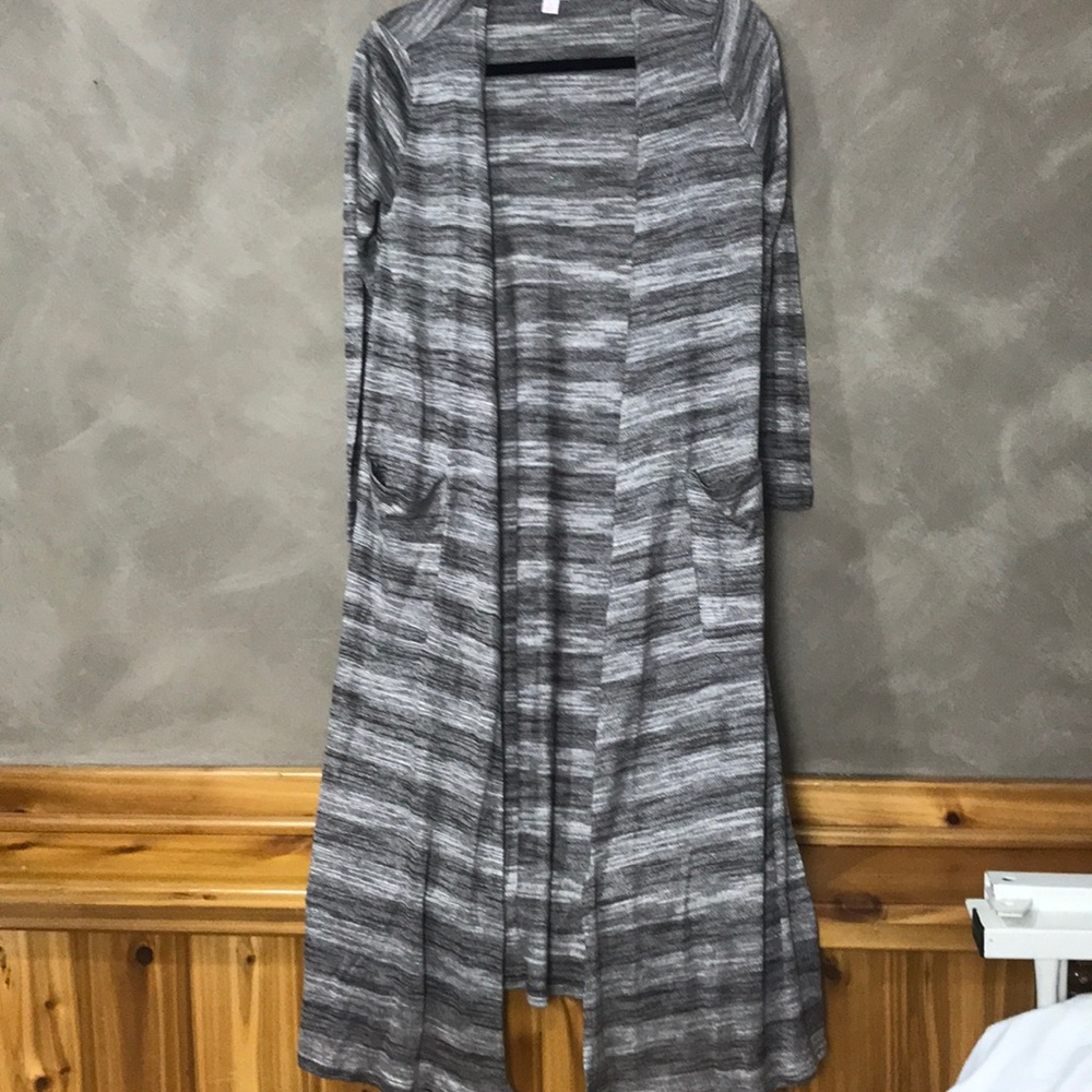 NWT LuLaRoe Sarah cardigan